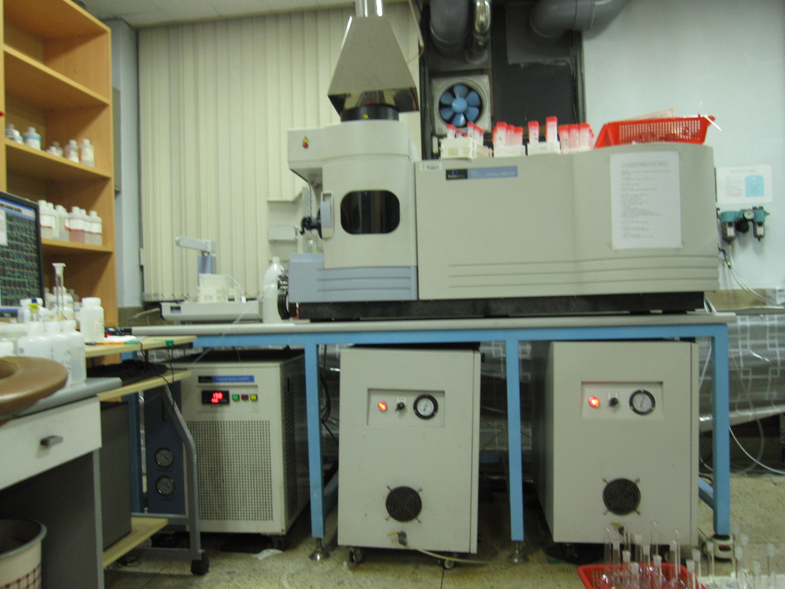 Plasma Spectrometer