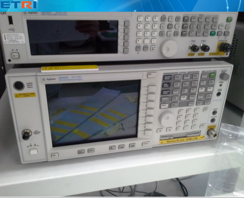 Analyzer/PSA Spectrum-E4443A